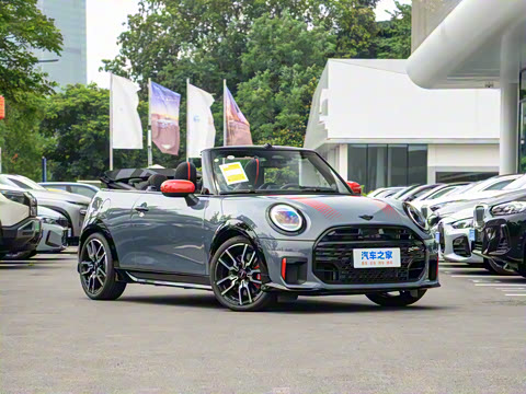 2025�� JOHN COOPER WORKS CABRIO
