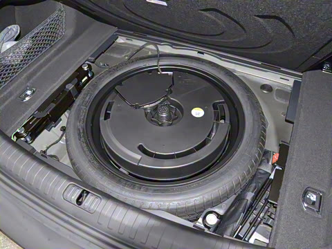 2021�� 40 TFSI ����������