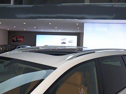 2025�� �콢��