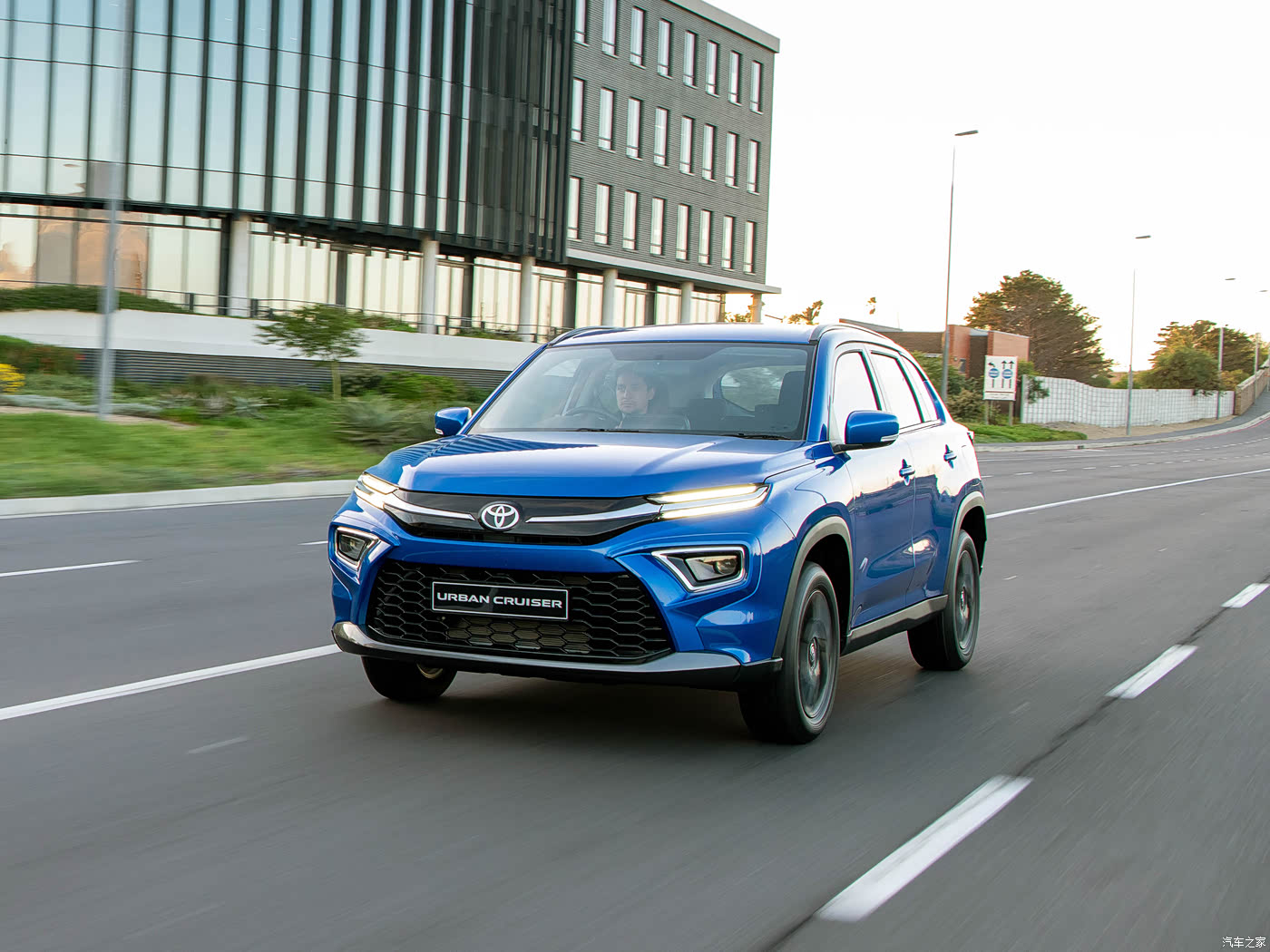 汽车之家 |urban cruiser|图片|外观|内饰|高清大图|实拍图