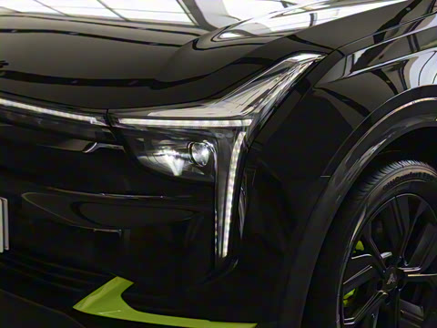 2022�� ��߸U-�� 400 ��Ԫ�