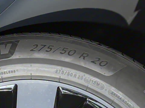 2025�� GLS 450 4MATIC ������