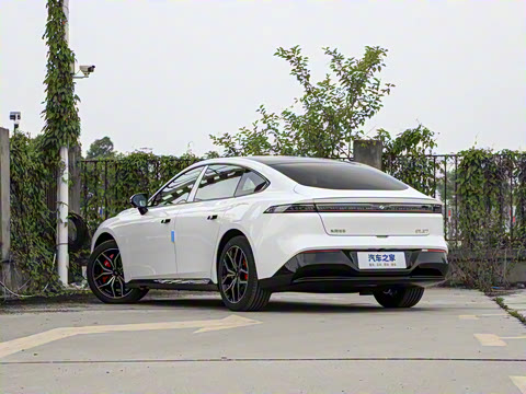 2025�� ���� 650ProѲ����