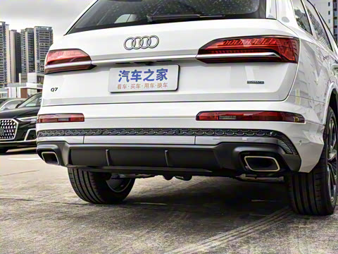 2025�� 55 TFSI quattro S line�˶���