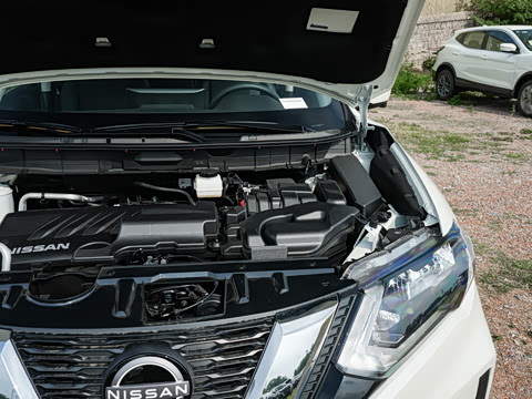 2025�� ���� 2.0L �������İ�