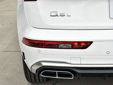 2025�� 45�����ذ� 40 TFSI ʱ�ж�����