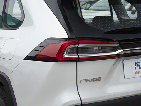 2023�� ˫�� 2.5L E-CVT�������а�