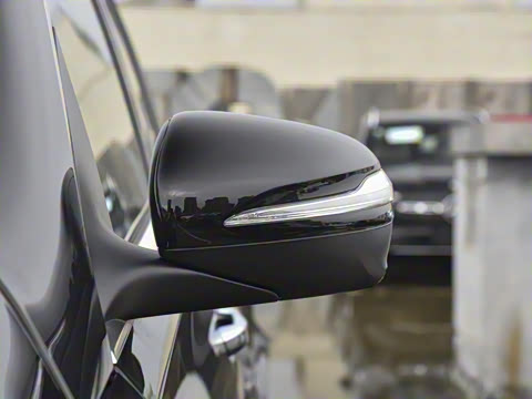 2025�� �Ŀ� GLE 450 4MATIC ������