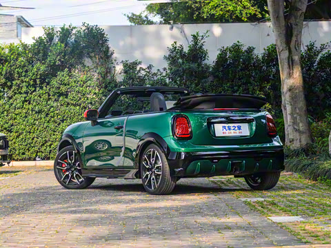2025�� JOHN COOPER WORKS CABRIO