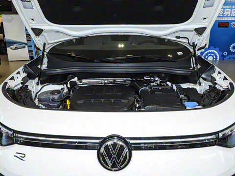 2025�� ̽��L 380TSI ��������