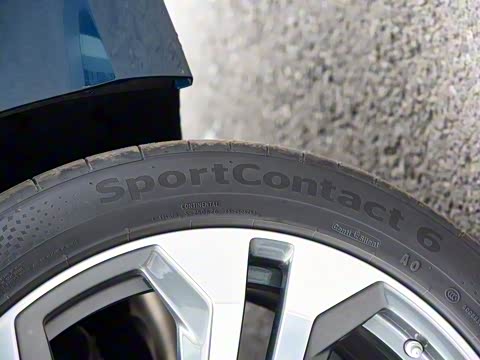 2019�� 55 TFSI ����������