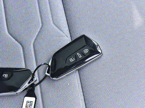 2022�� ;��X 380TSI ����������