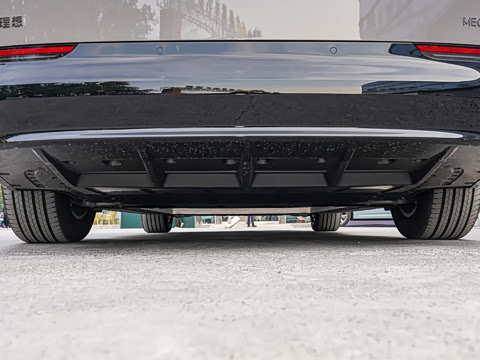 2025�� Ultra ���ܻ��°�