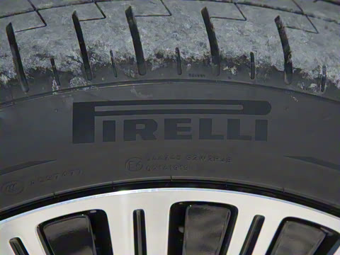 2025�� ���� Ultra�� 100kWh 6����