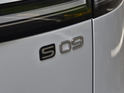 2025�� ����Ultra