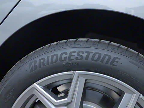 2022�� eDrive 35 L