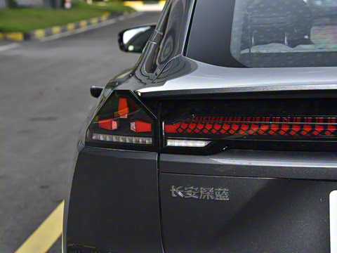 2025�� �Ŀ� ���羫Ӣ��