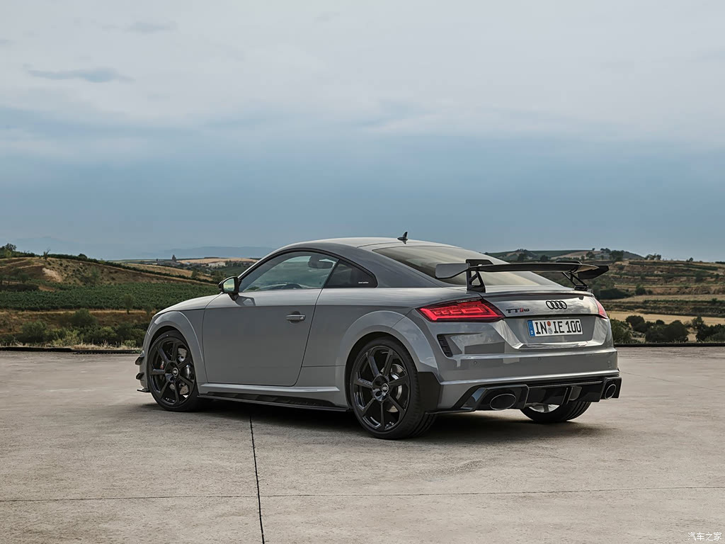 汽车之家|奥迪tt rs|2023款 tt rs coupe iconic edition|外观|内饰