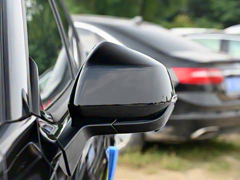 2022�� �Ŀ� EcoBoost 245 ST-Line