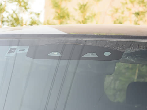 2023�� 110 3.0T P400 X-DYNAMIC HSE