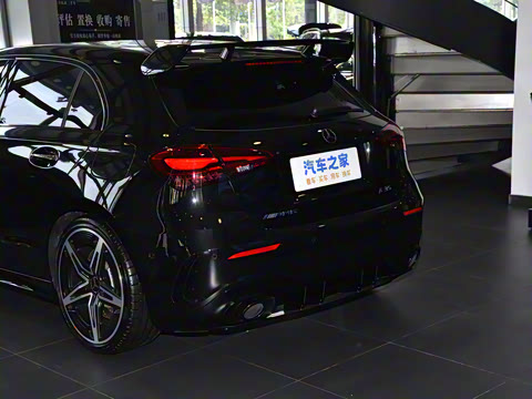 2025�� �Ŀ� AMG A 35 4MATIC