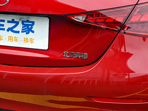 2025�� �Ŀ� C 260 L �˶���