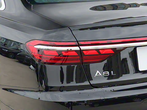 2024�� A8L 50 TFSI quattro ������