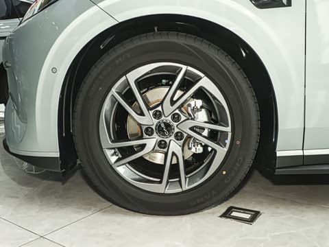 2025�� EV 470KM������