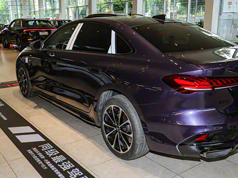 2026�� 2.0T �˶��� Plus