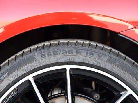 2019�� C 260 4MATIC ���ܳ�