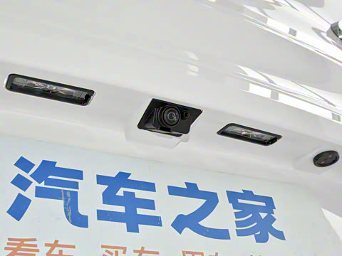 2026�� 4.0T V8 ������