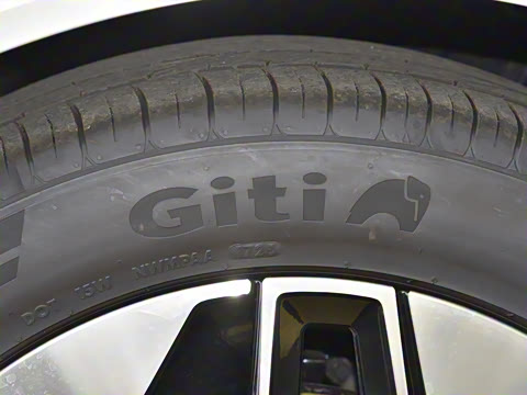 2025�� ����Ultra