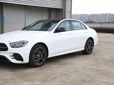 2022�� E 300 ʱ�����˶���