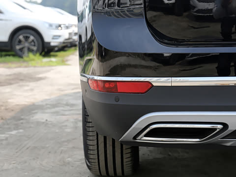 2020�� �Ŀ� 530 V6 ��������콢��