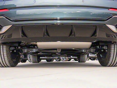 2024�� 35 TFSI RS�׼�ȼ����