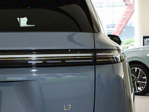 2025�� Max ���ܻ��°�