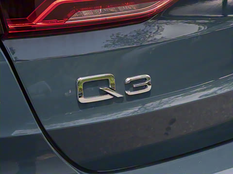 2025�� quattro 45�����ذ� 40TFSI ʱ�ж�����