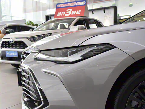 2023�� 2.0L XLE������