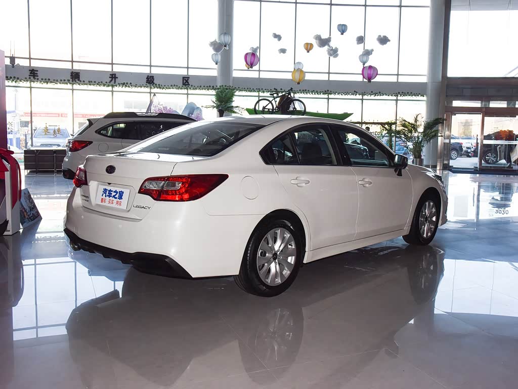 Subaru Legacy VII, Седан: фото поколения