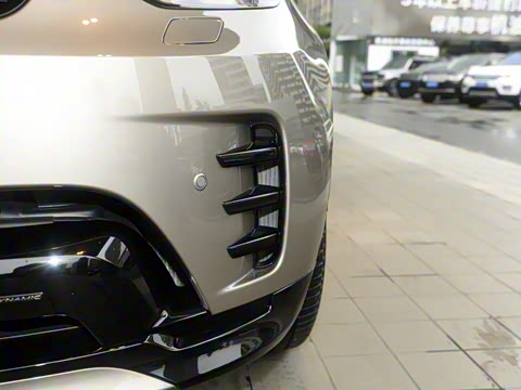 2023�� 360PS R-Dynamic S