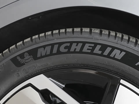 2025�� Ultra ������