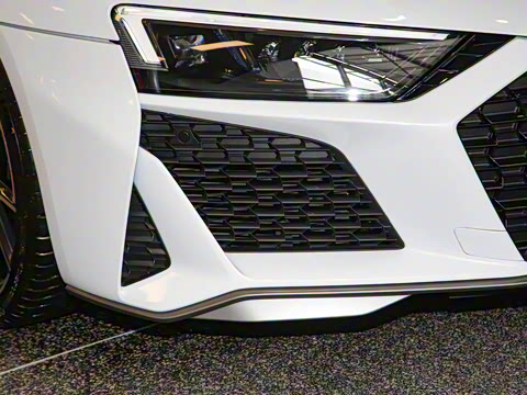 2022�� V10 Coupe performance