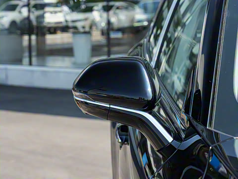 2025�� 2.0T ����60���������