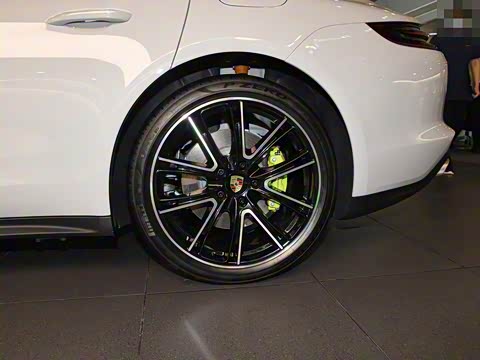 2018�� Panamera 4 E-Hybrid 2.9T