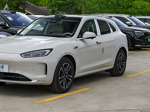 2025�� ����  Ultra ������