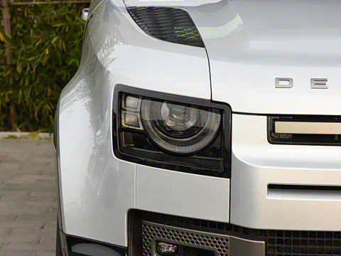 2023�� 110 3.0T P400 X-DYNAMIC HSE