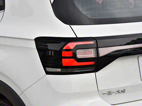 2023�� 200TSI DSG ��������