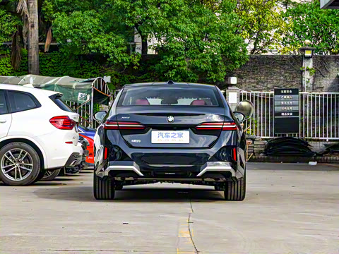 2025�� 530Li xDrive ������װ