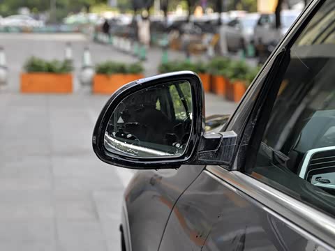 2020�� xDrive40i �����ͺ�����װ