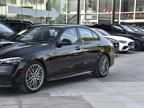 2025�� AMG C 43 4MATIC